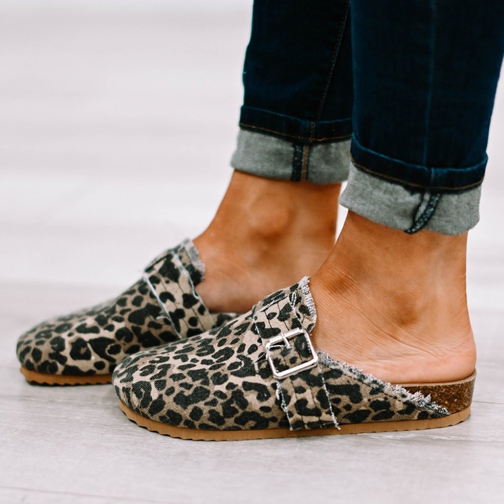 Leopard Buckle Strap Frayed Canvas Slip On Slippers - Picture 6 of 9
